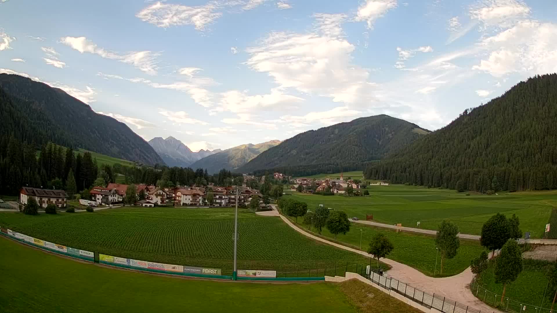 Webcam Niederrasen / Kronplatz – Vista en directo desde el Valle de Anterselva