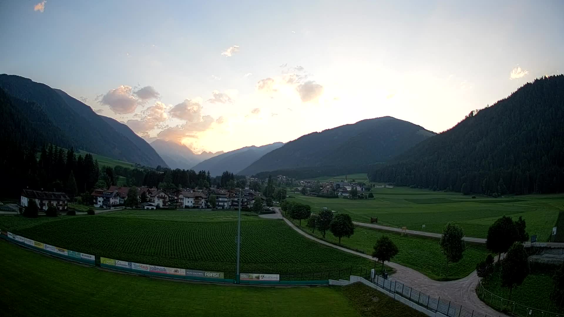 Webcam Niederrasen / Kronplatz – Vista en directo desde el Valle de Anterselva