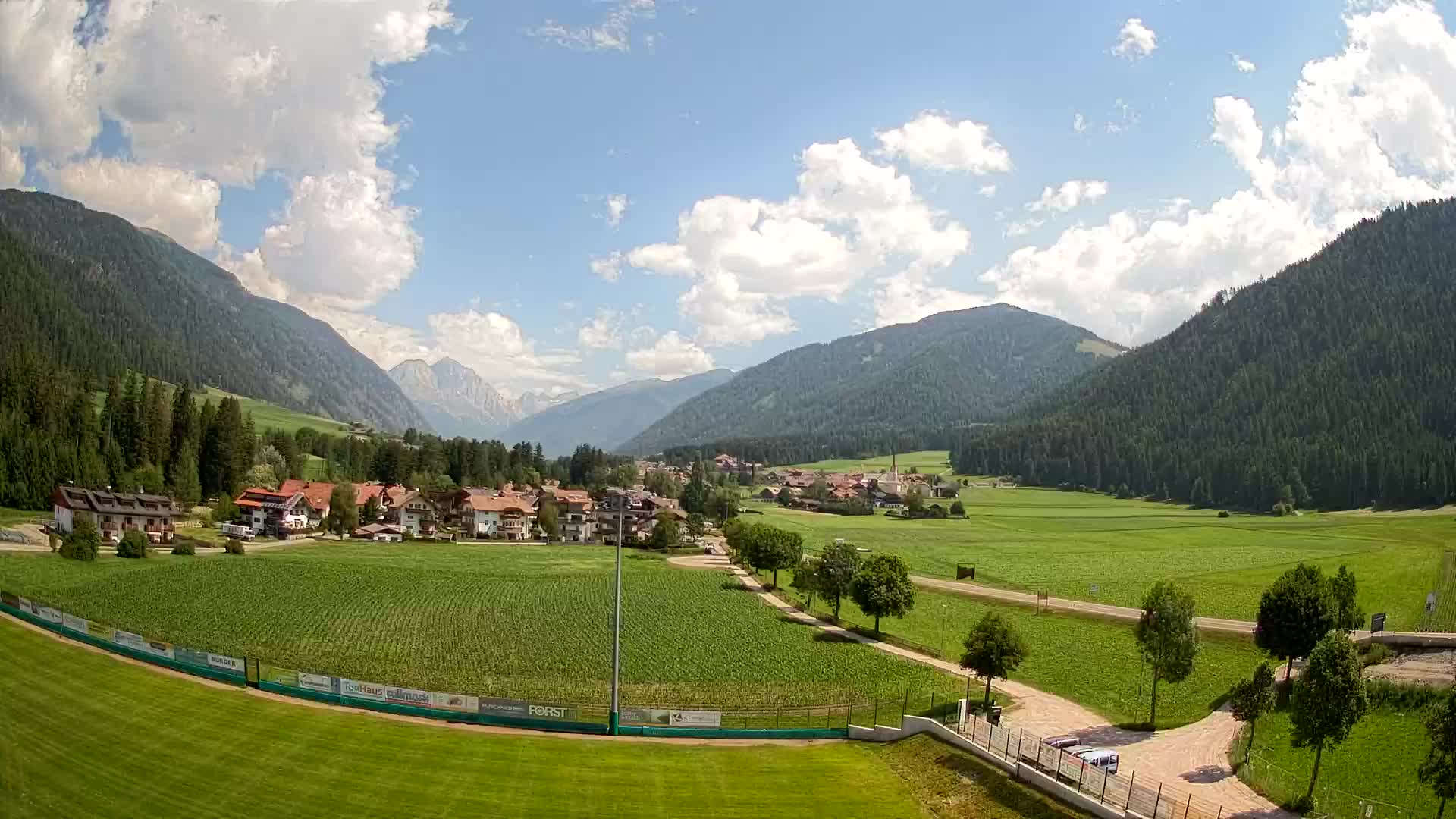 Webcam Niederrasen / Kronplatz – Liveblick aus dem Antholzertal