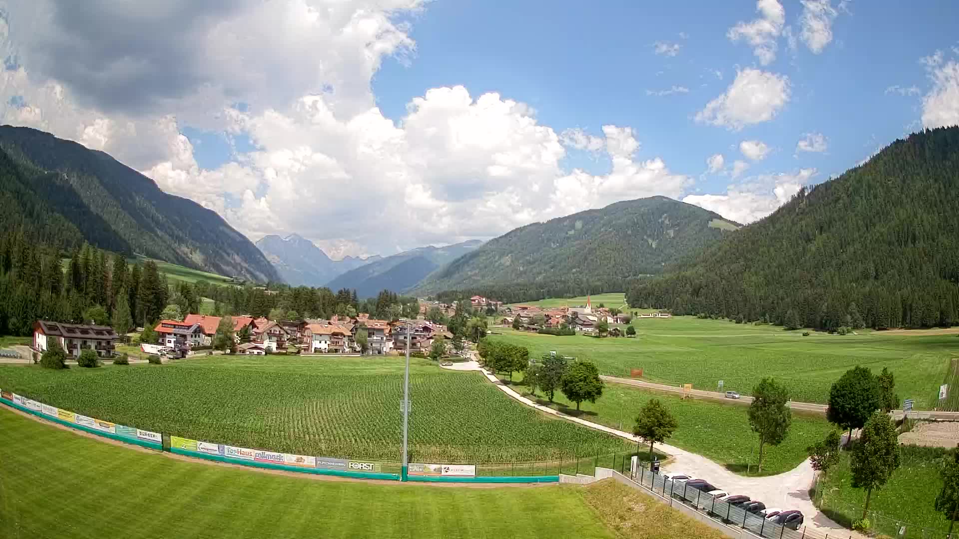 Webcam Niederrasen / Kronplatz – Live View from Val Anterselva