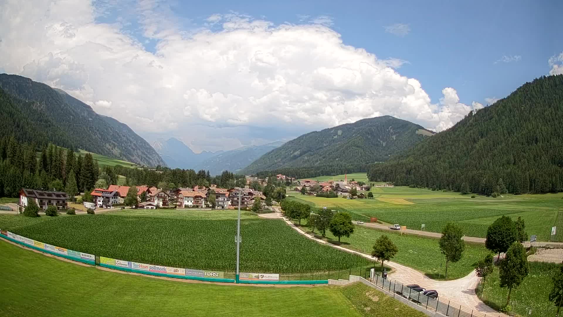 Webcam Niederrasen / Kronplatz – Live View from Val Anterselva