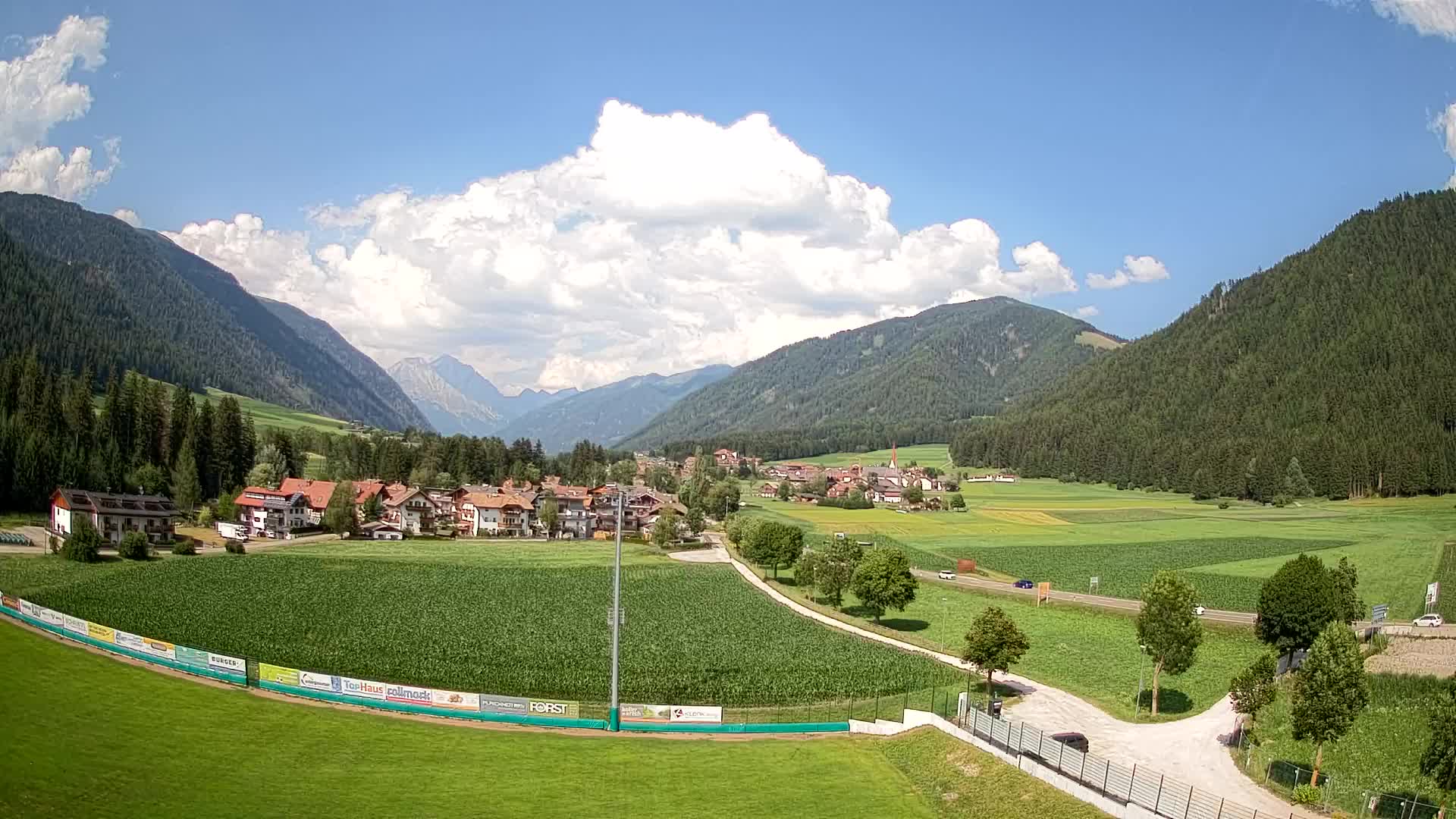Webcam Niederrasen / Kronplatz – Live View from Val Anterselva