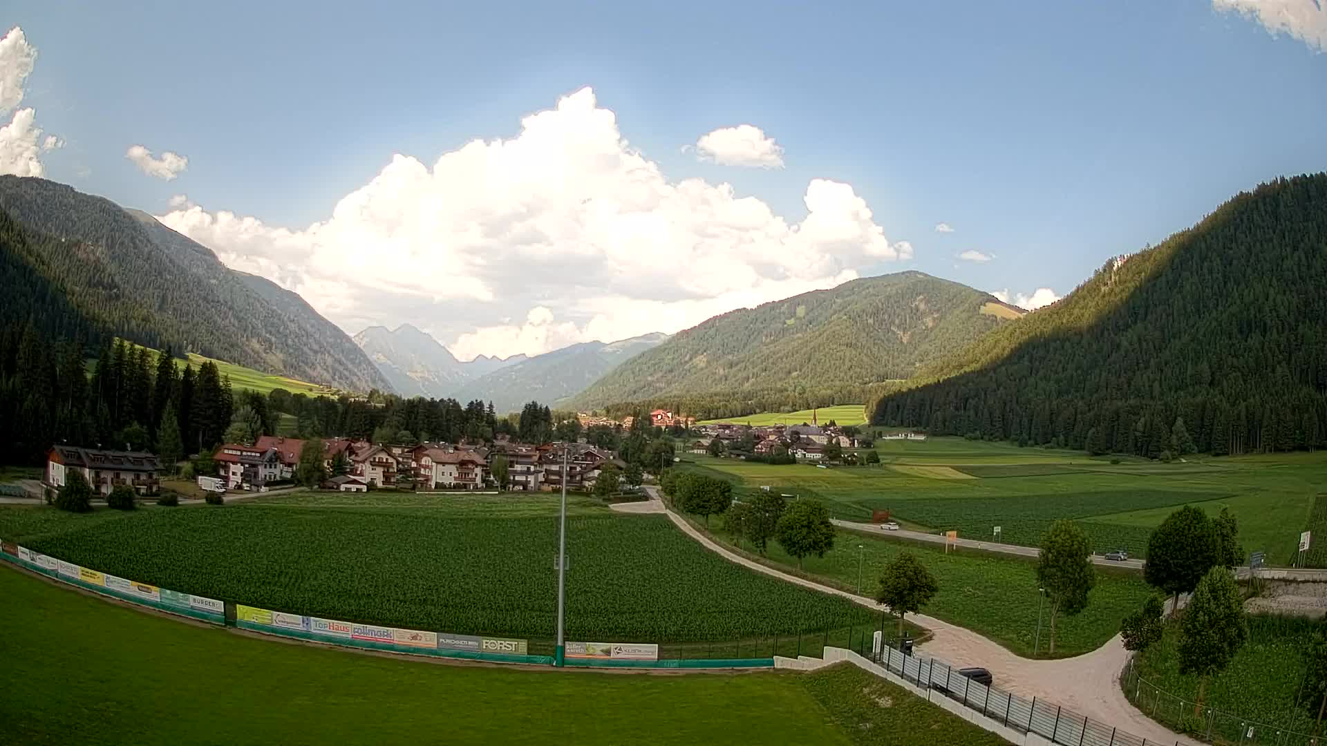 Webcam Niederrasen / Kronplatz – Live View from Val Anterselva