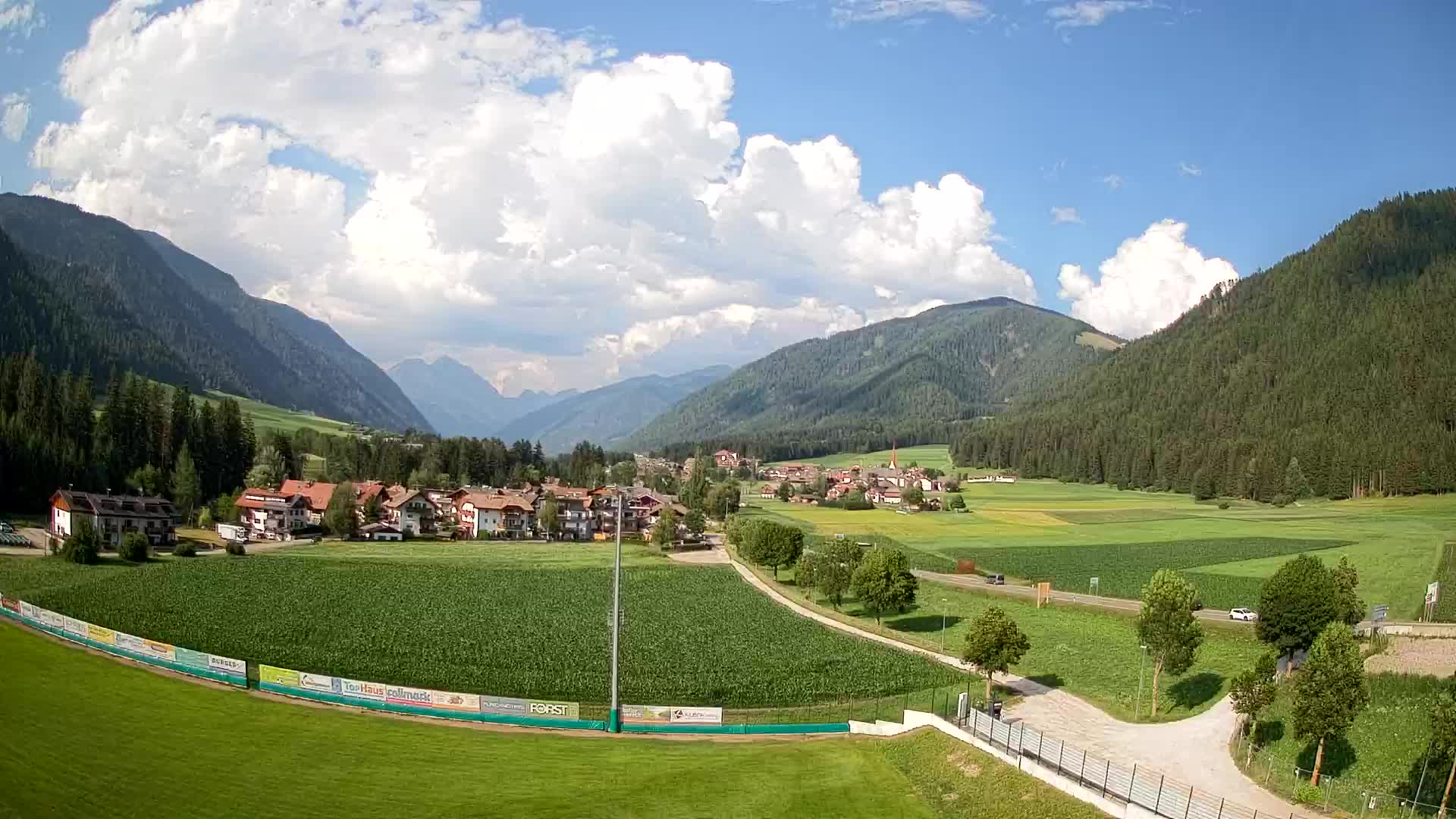Webcam Niederrasen / Kronplatz – Live View from Val Anterselva
