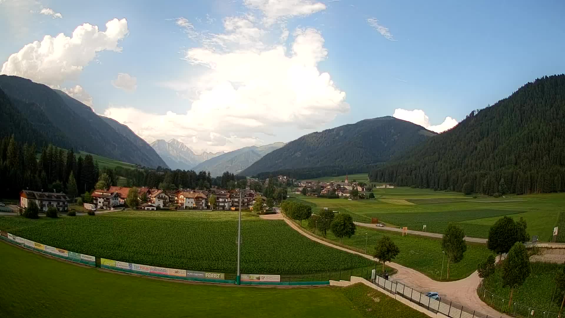 Webcam Niederrasen / Kronplatz – Vista en directo desde el Valle de Anterselva