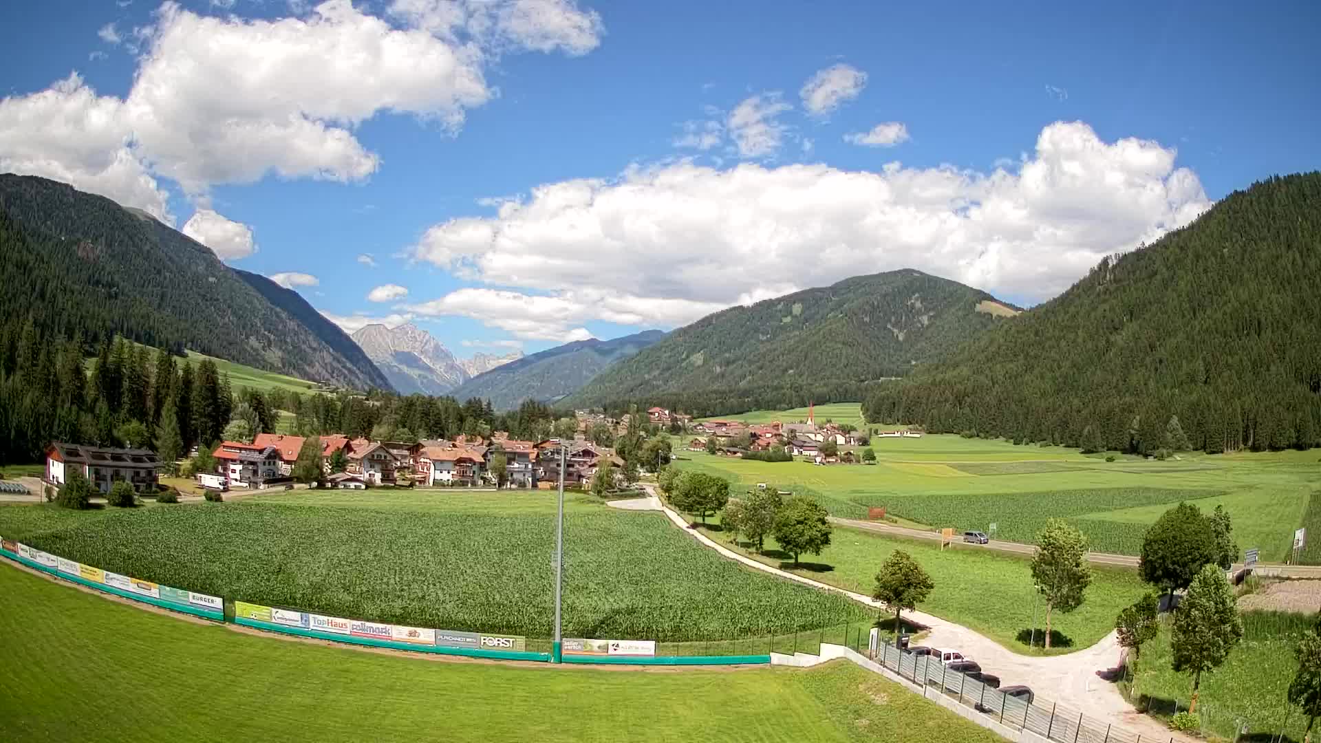 Webcam Niederrasen / Kronplatz – Live View from Val Anterselva