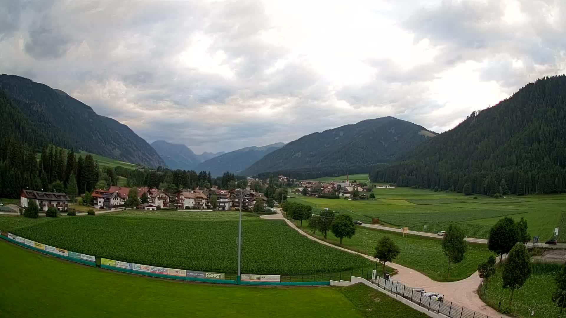 Webcam Niederrasen / Kronplatz – Live View from Val Anterselva