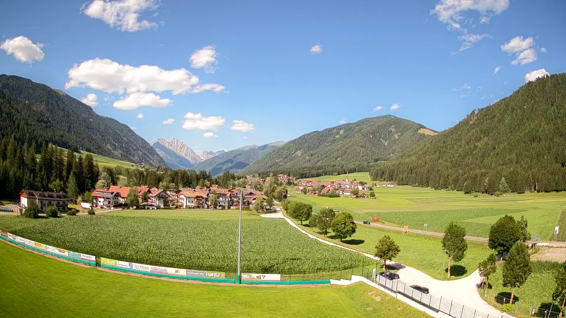 Webcam Niederrasen / Kronplatz – Live View from Val Anterselva