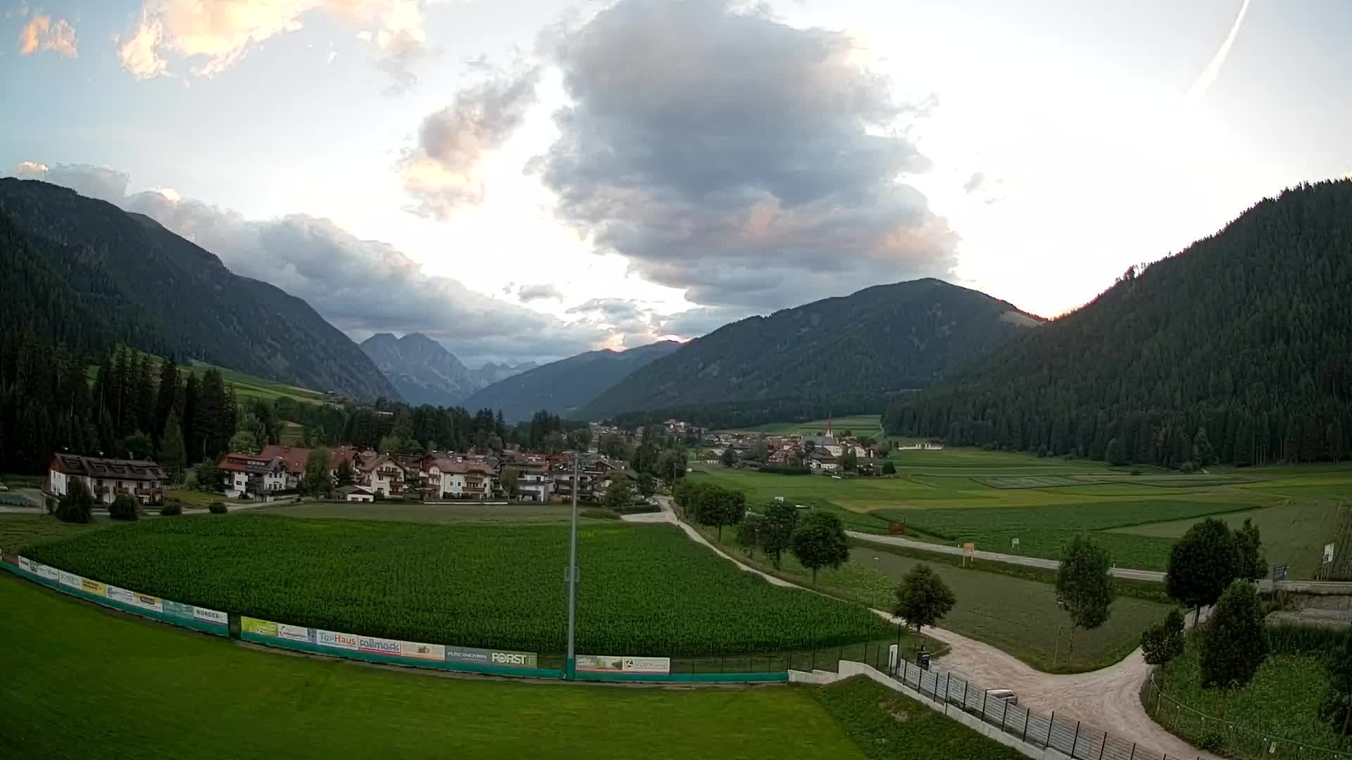Webcam Niederrasen / Kronplatz – Vista en directo desde el Valle de Anterselva