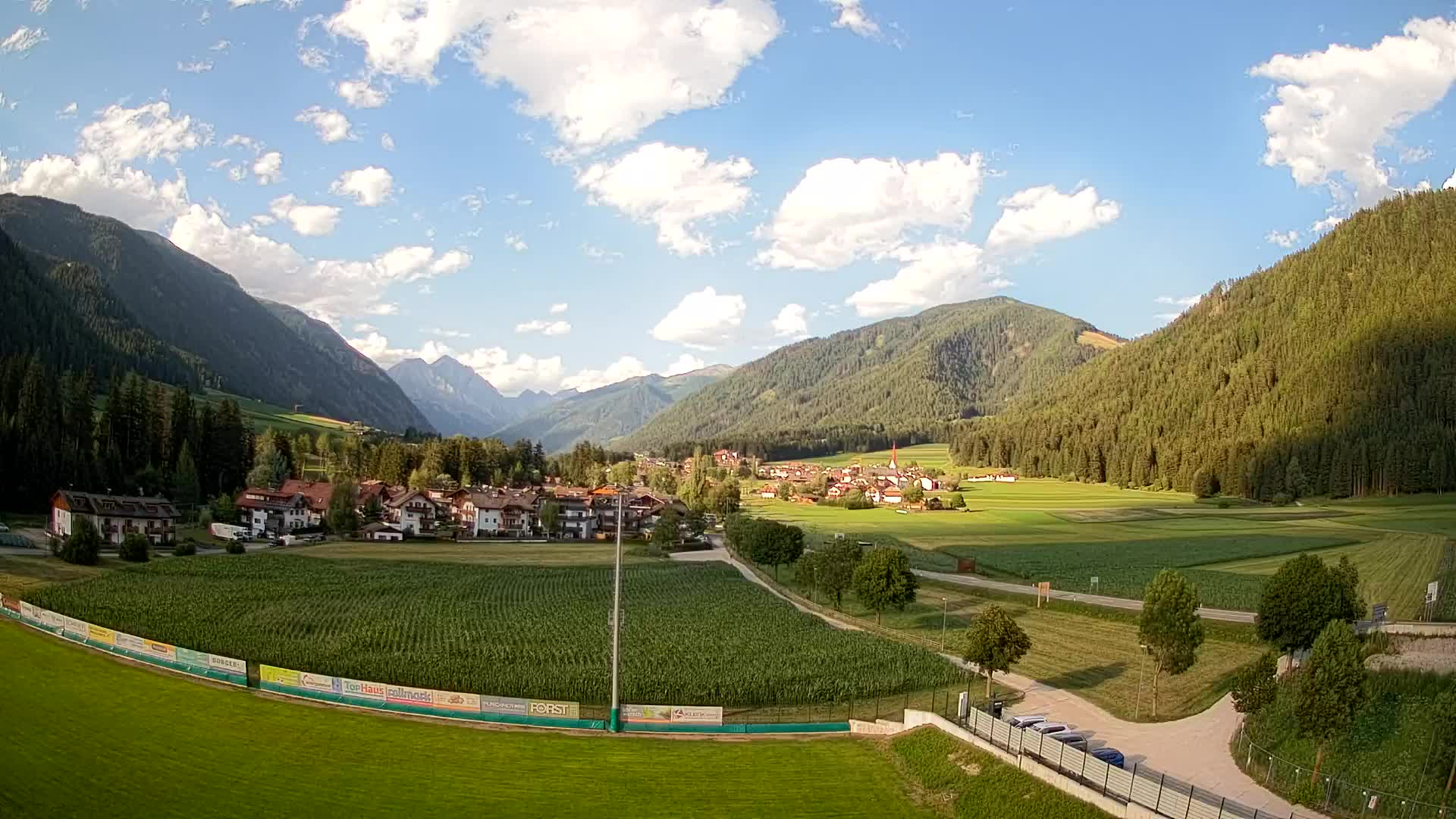 Webcam Niederrasen / Kronplatz – Live View from Val Anterselva