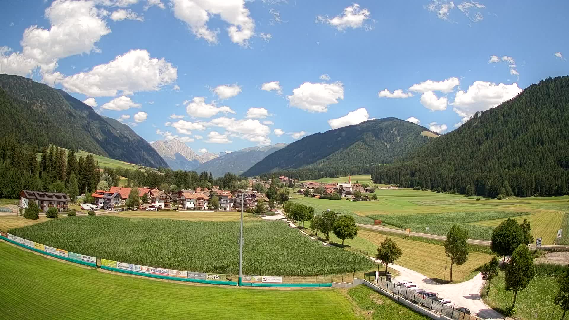 Webcam Niederrasen / Kronplatz – Live View from Val Anterselva