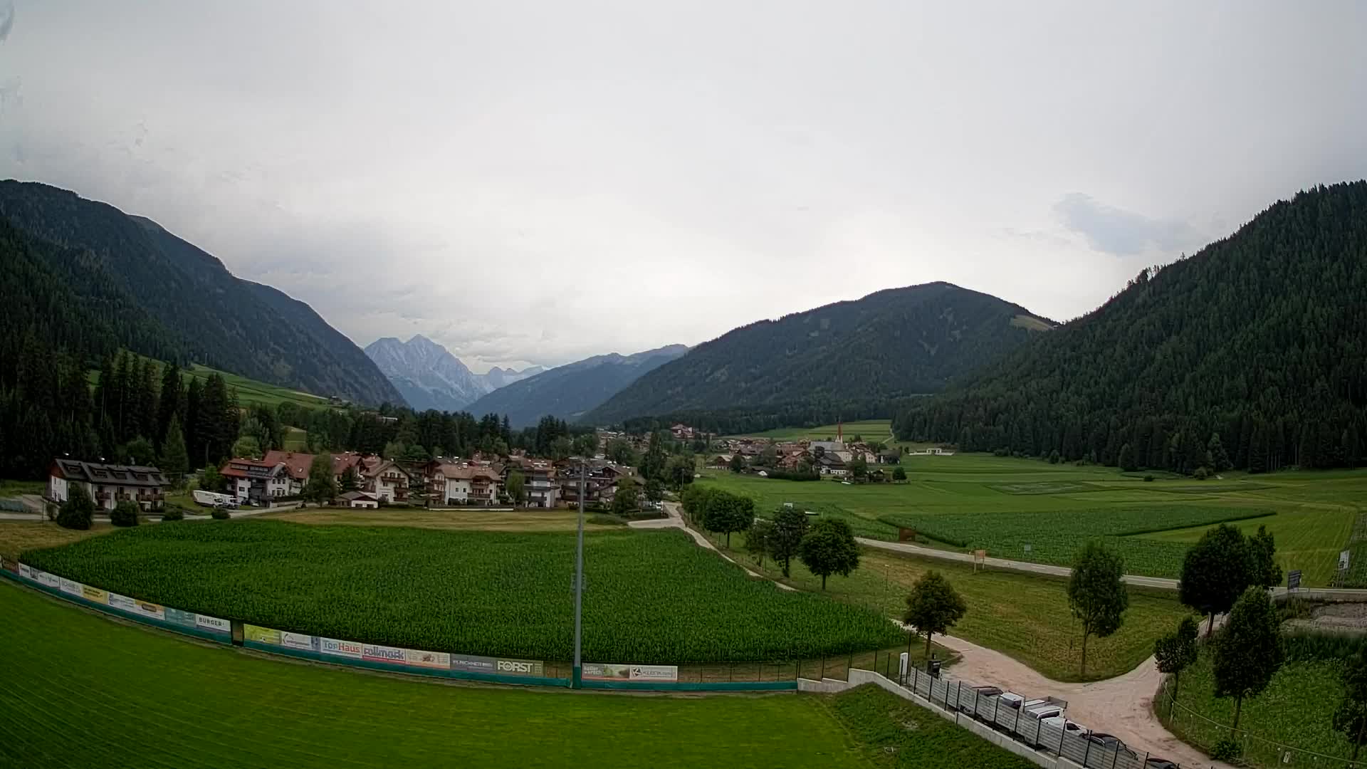 Webcam Niederrasen / Kronplatz – Live View from Val Anterselva