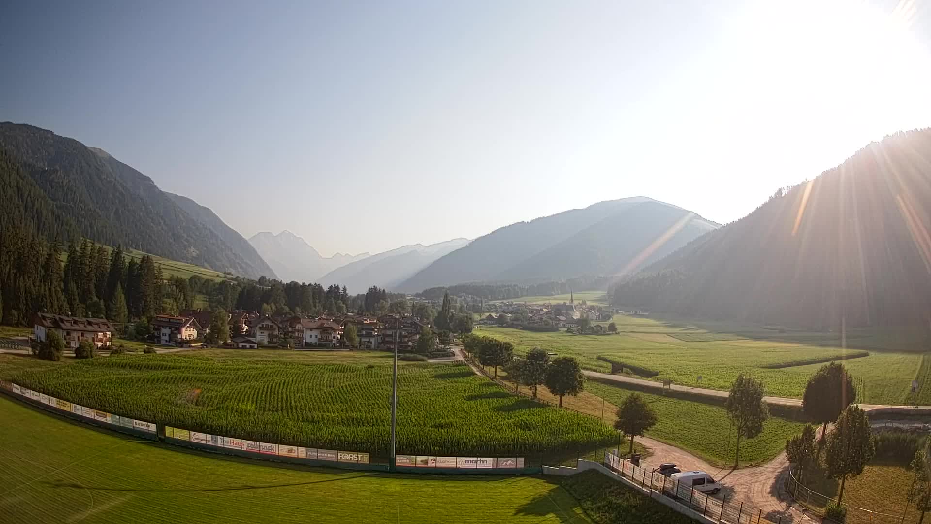 Webcam Rasun di Sotto / Plan de Corones – Vista live dalla Val Anterselva