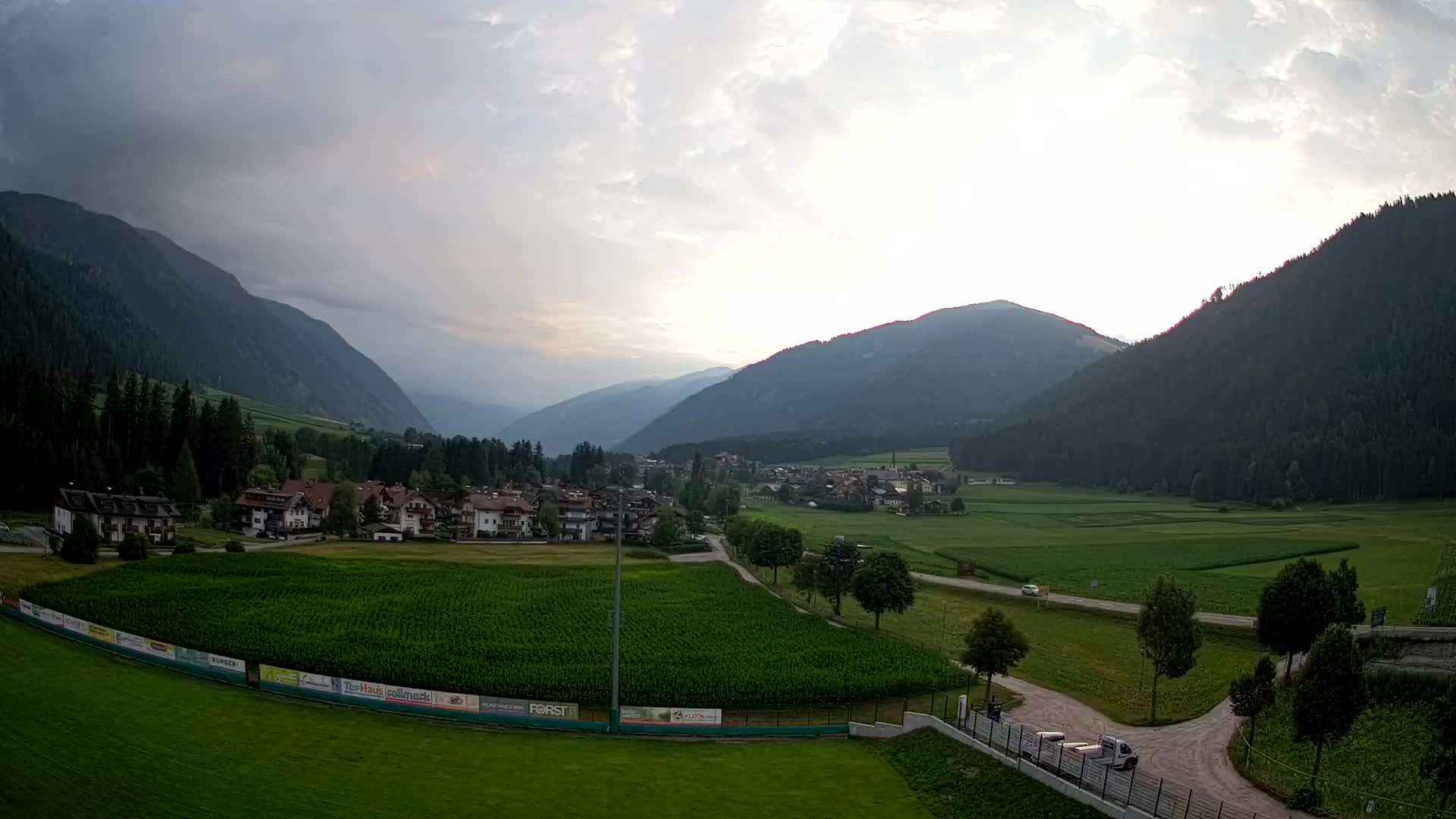 Webcam Niederrasen / Kronplatz – Live View from Val Anterselva