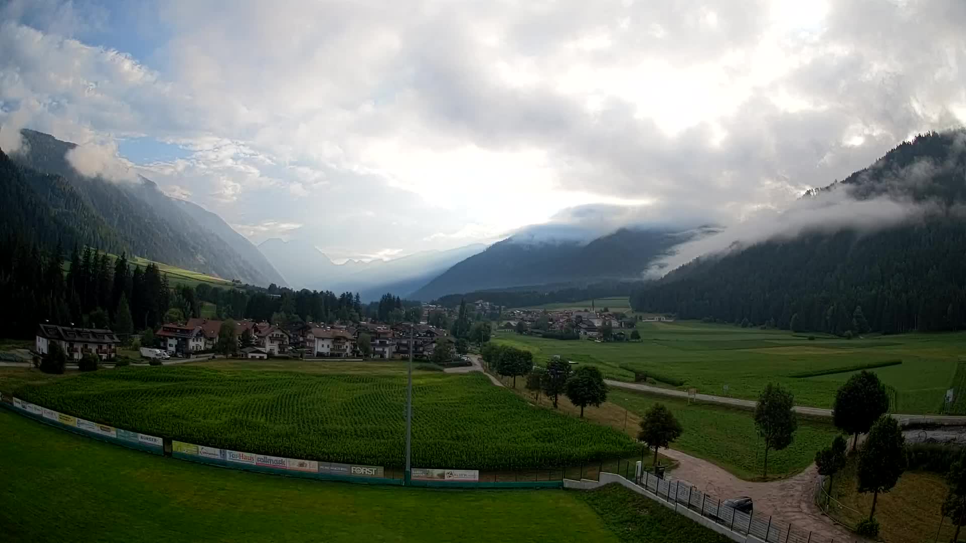 Webcam Rasun di Sotto / Plan de Corones – Vista live dalla Val Anterselva