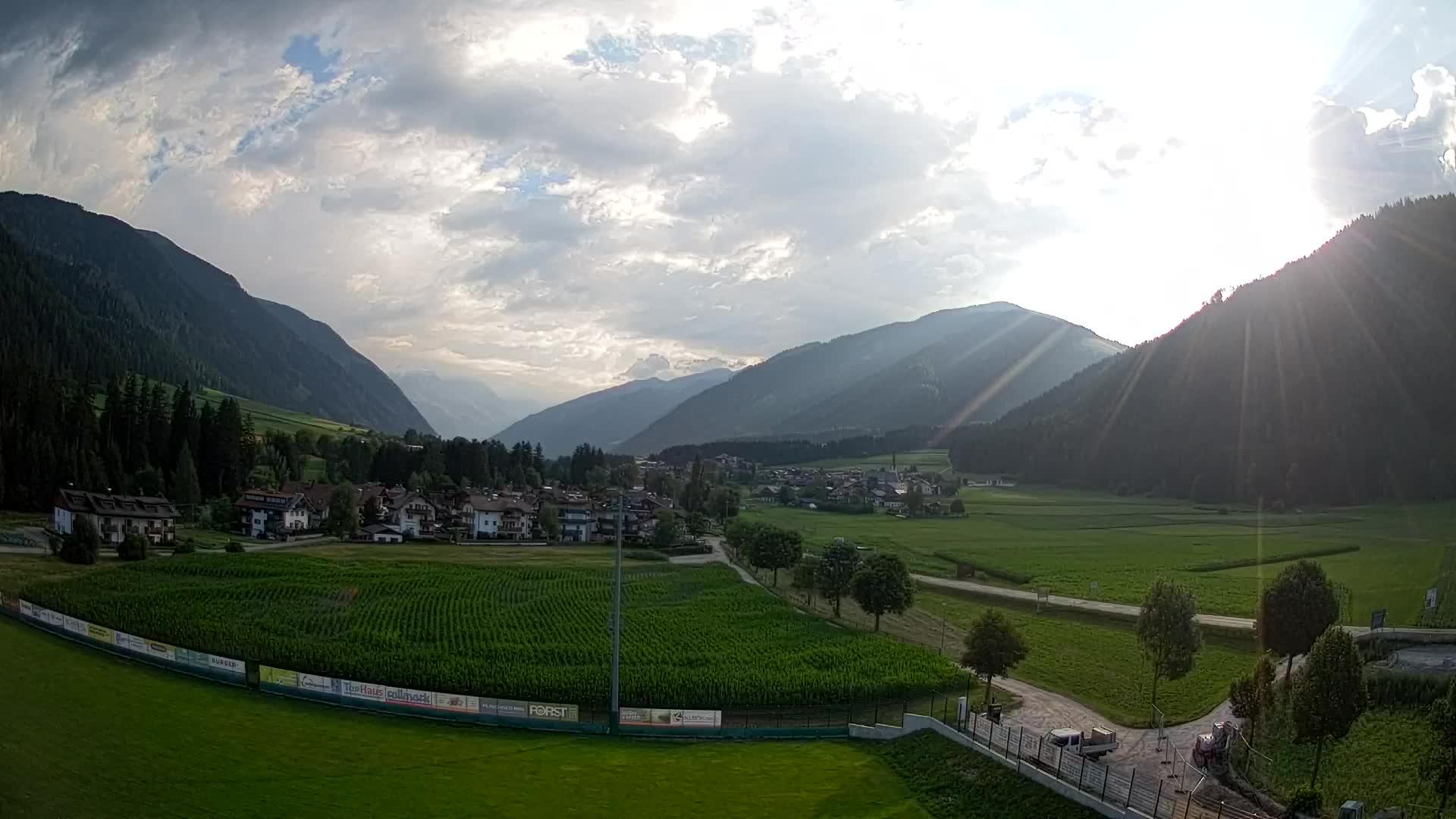 Webcam Niederrasen / Kronplatz – Vista en directo desde el Valle de Anterselva