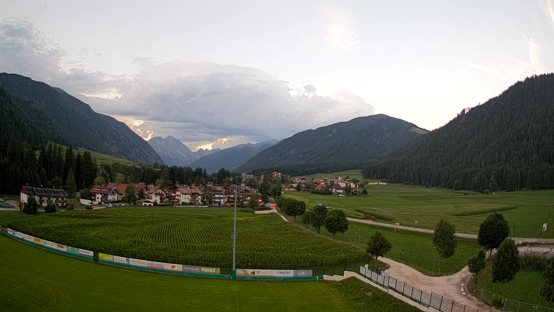 Webcam Niederrasen / Kronplatz – Live View from Val Anterselva