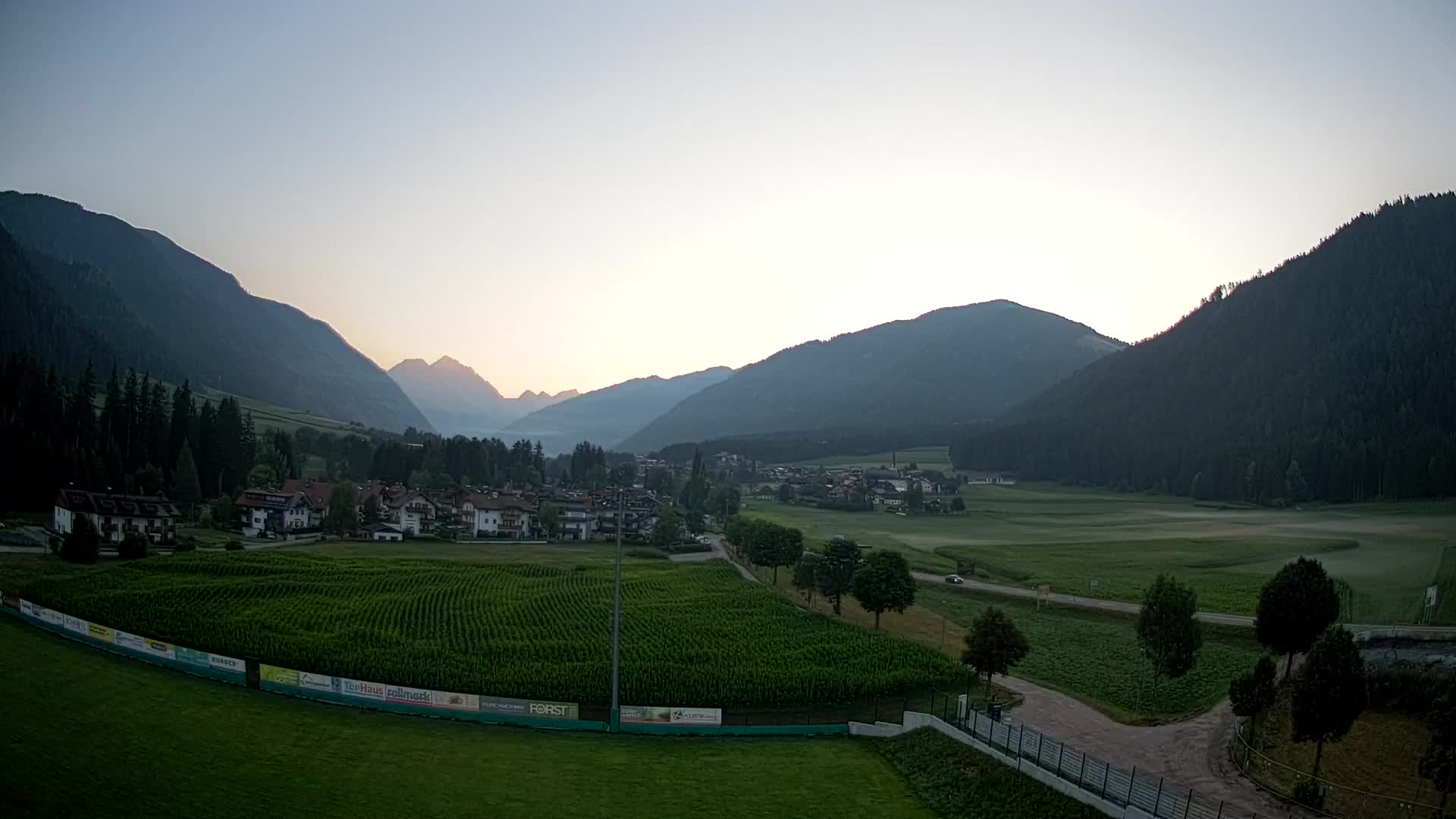 Webcam Rasun di Sotto / Plan de Corones – Vista live dalla Val Anterselva
