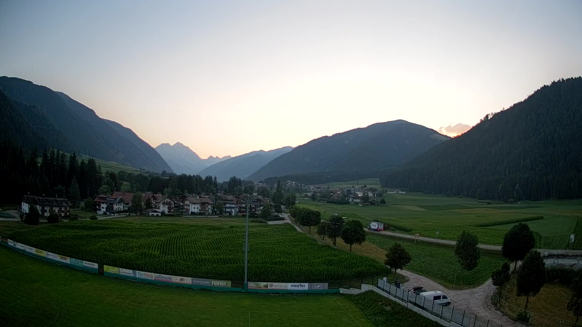 Webcam Niederrasen / Kronplatz – Live View from Val Anterselva