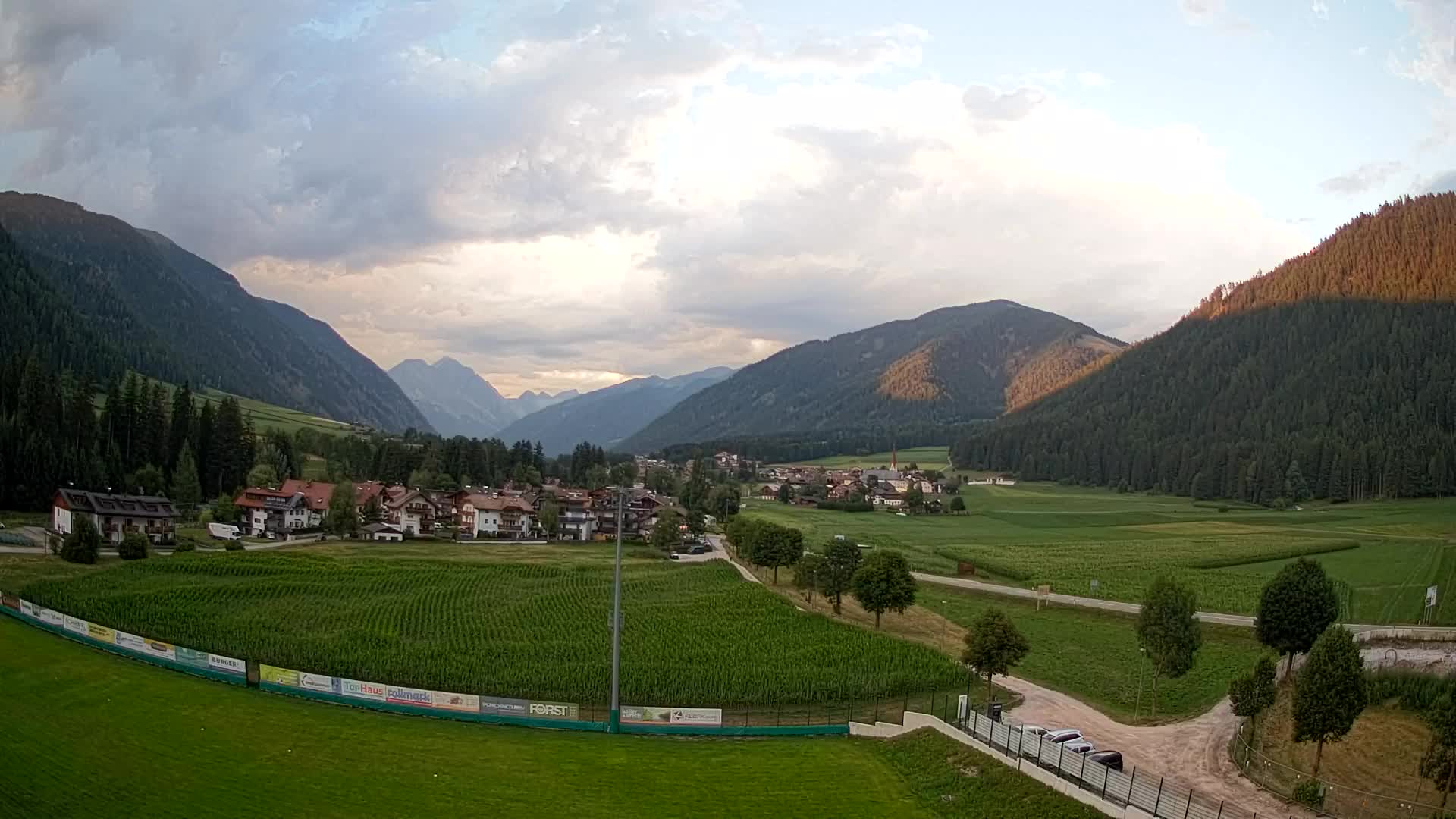Web kamera Niederrasen / Kronplatz – Pogled v živo iz doline Anterselva