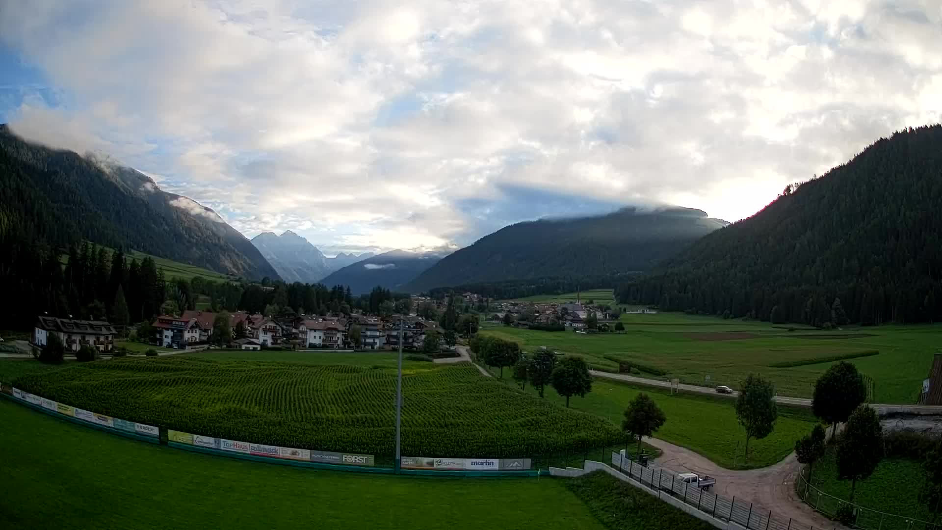 Web kamera Niederrasen / Kronplatz – Pogled uživo iz doline Anterselva