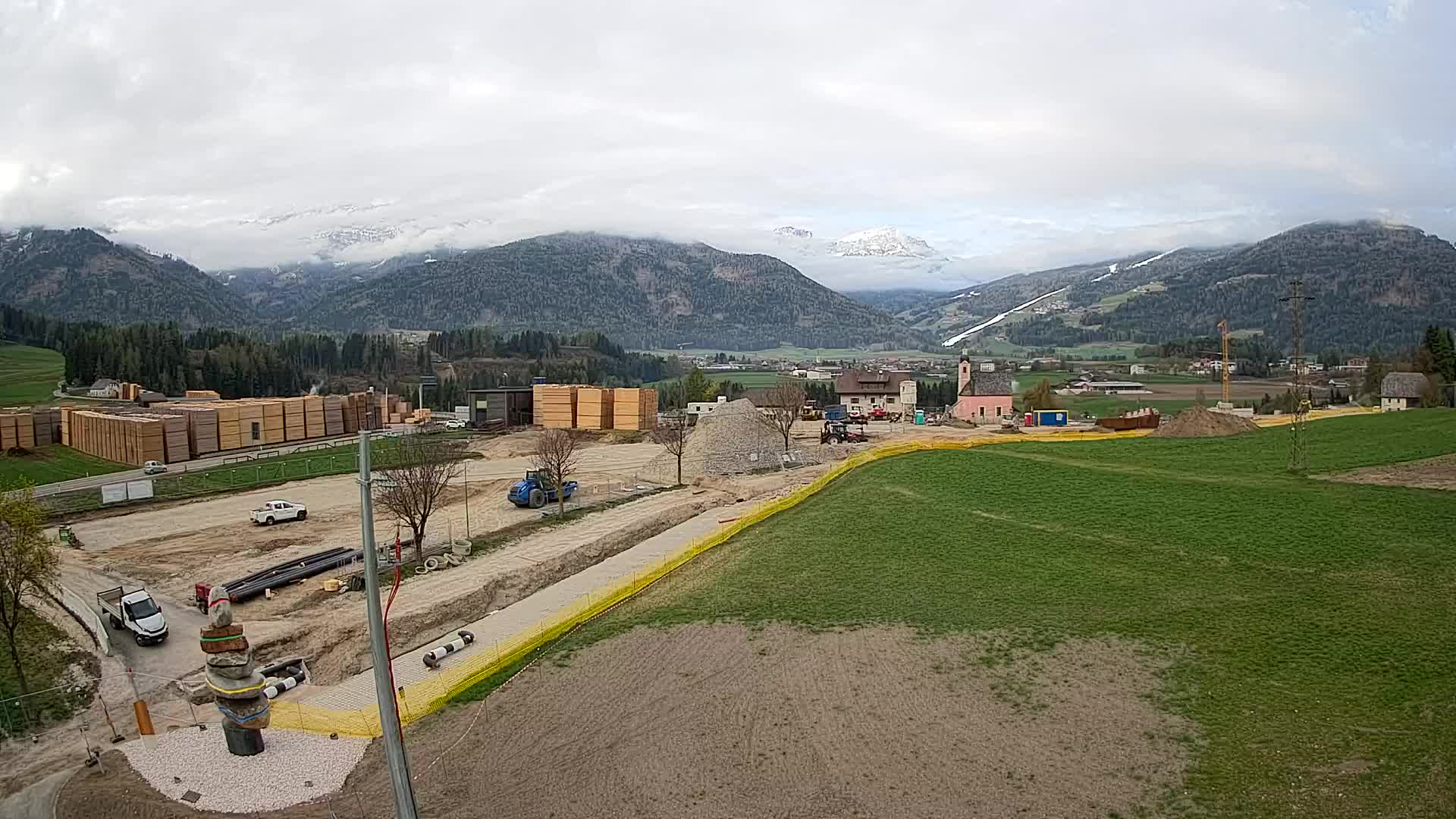 Webcam Rasen / Kronplatz – Live View from the Antholzertal Valley