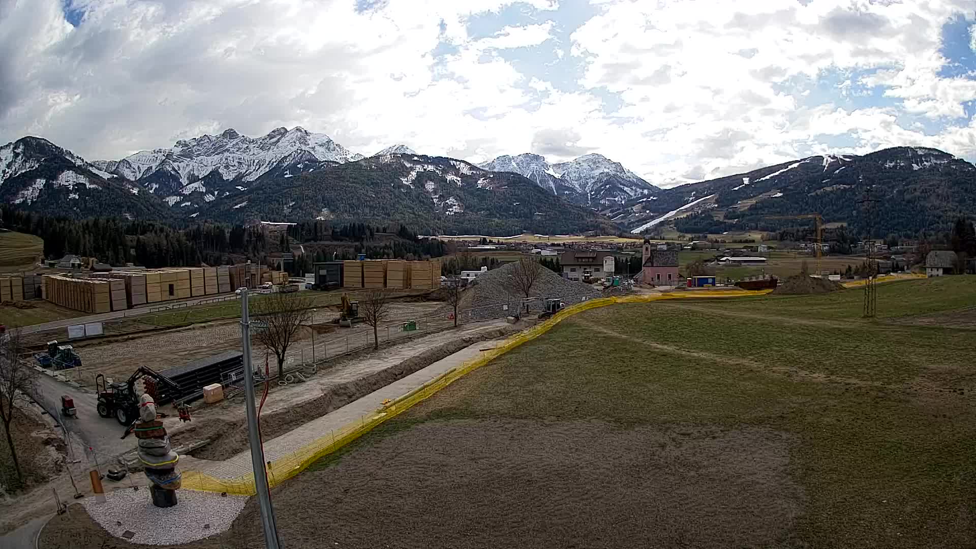 Webcam Rasen / Kronplatz – Live View from the Antholzertal Valley