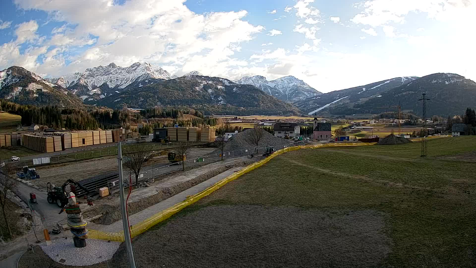 Webcam Rasen / Kronplatz – Live View from the Antholzertal Valley