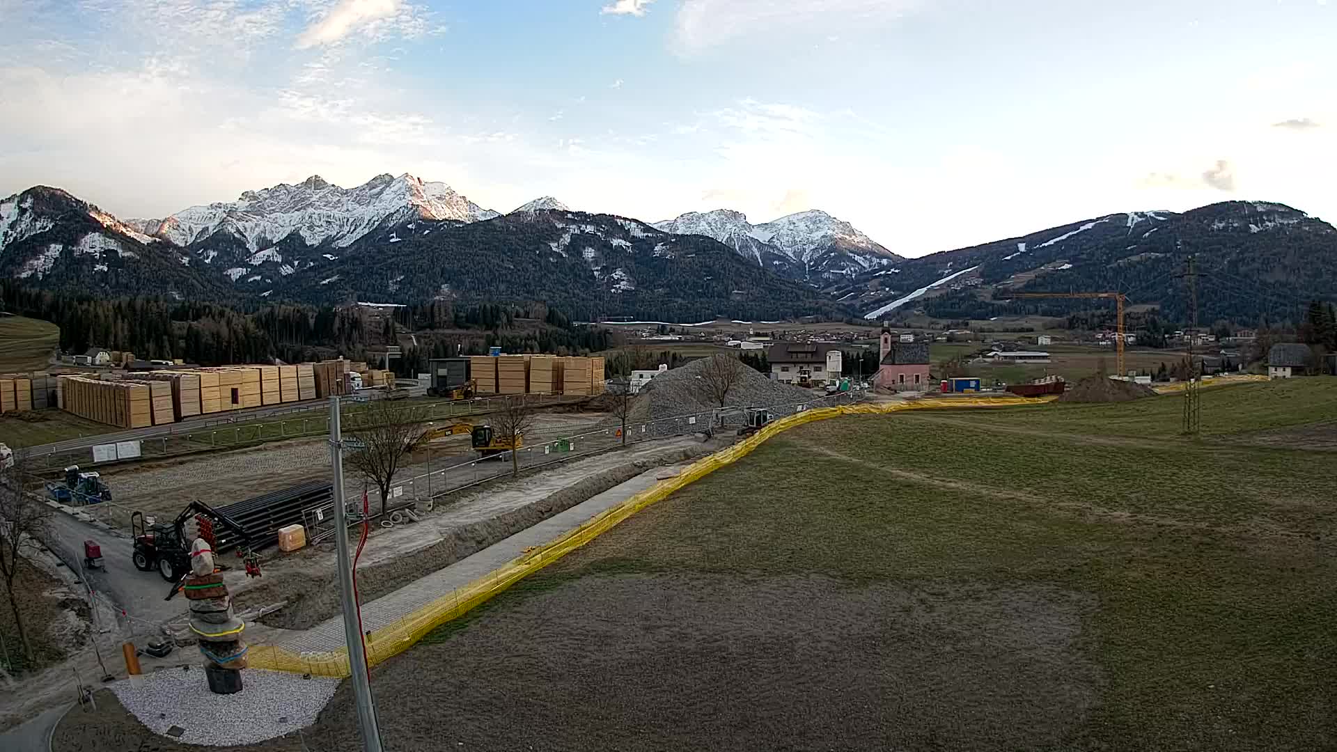 Webcam Rasen / Kronplatz – Live View from the Antholzertal Valley