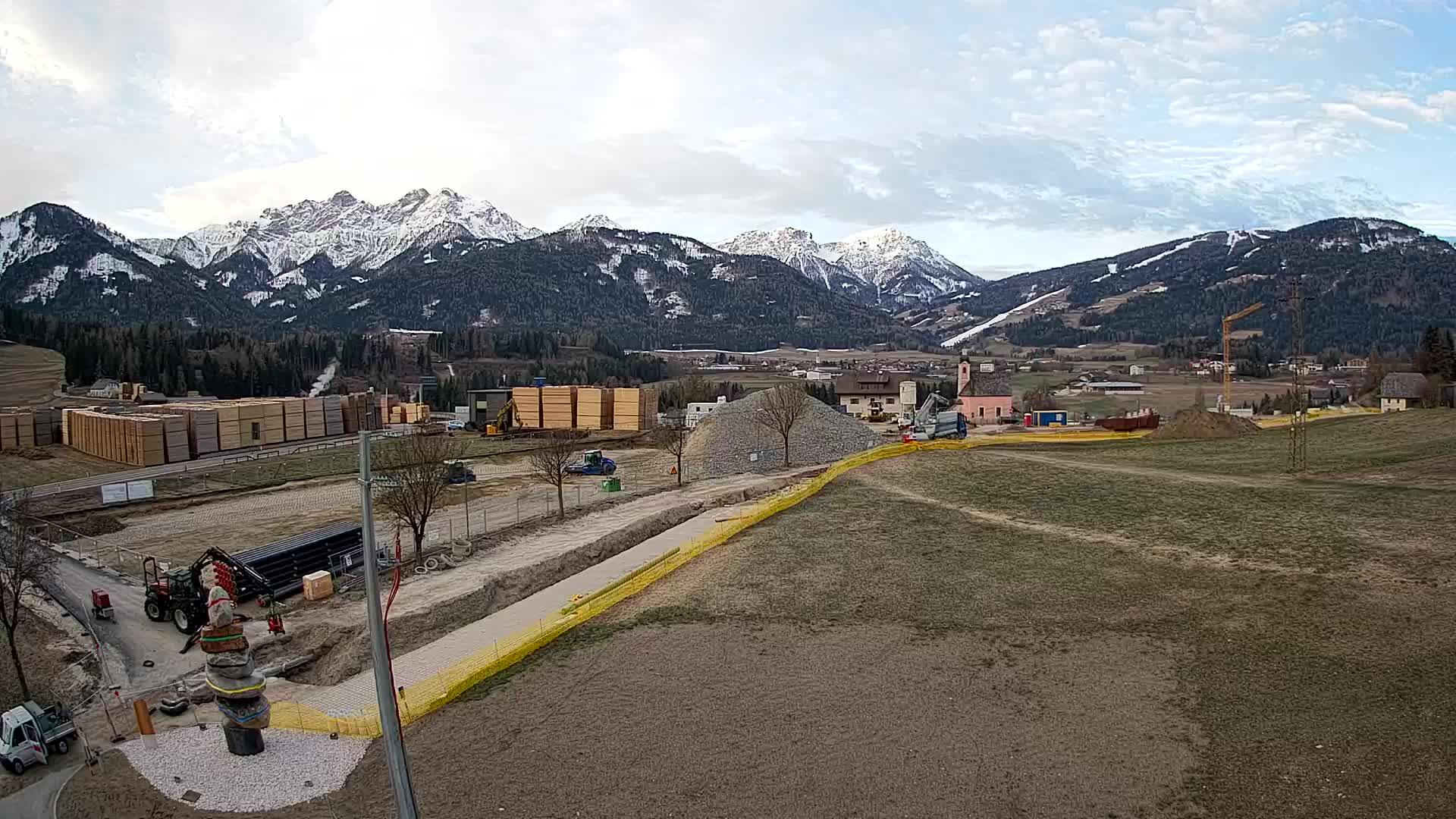 Webcam Rasen / Kronplatz – Live View from the Antholzertal Valley