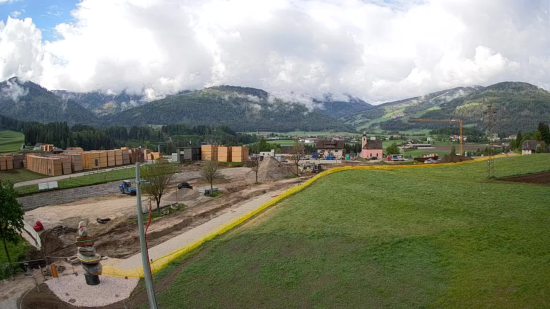 Webcam Rasen / Kronplatz – Live View from the Antholzertal Valley