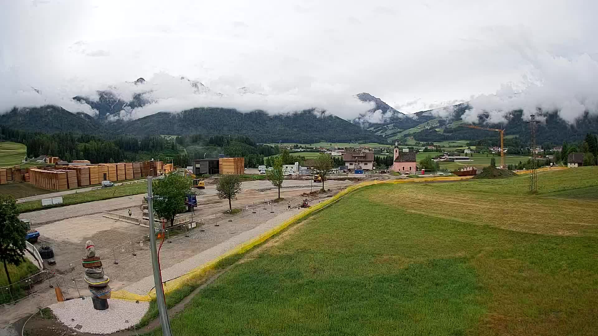 Webcam Rasen / Kronplatz – Live View from the Antholzertal Valley