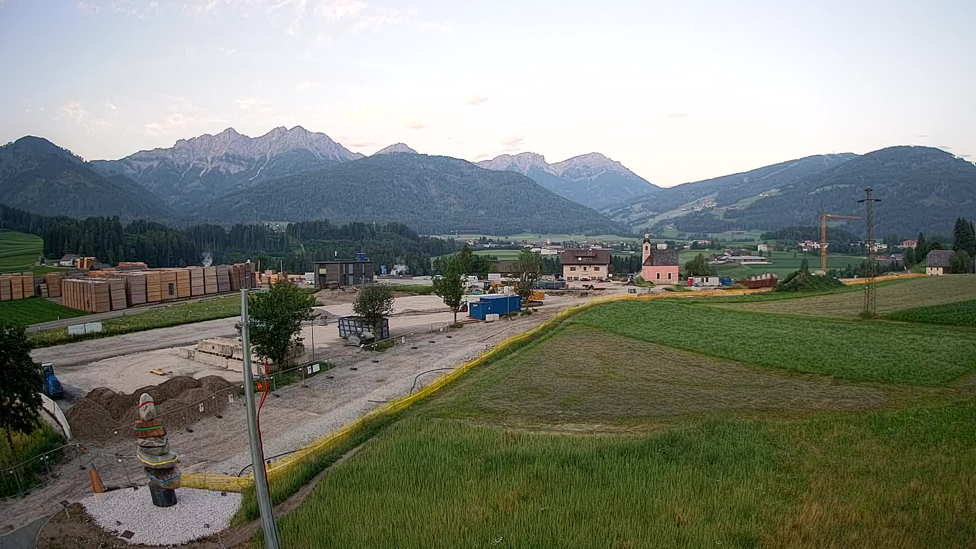 Webcam Rasen / Kronplatz – Live View from the Antholzertal Valley