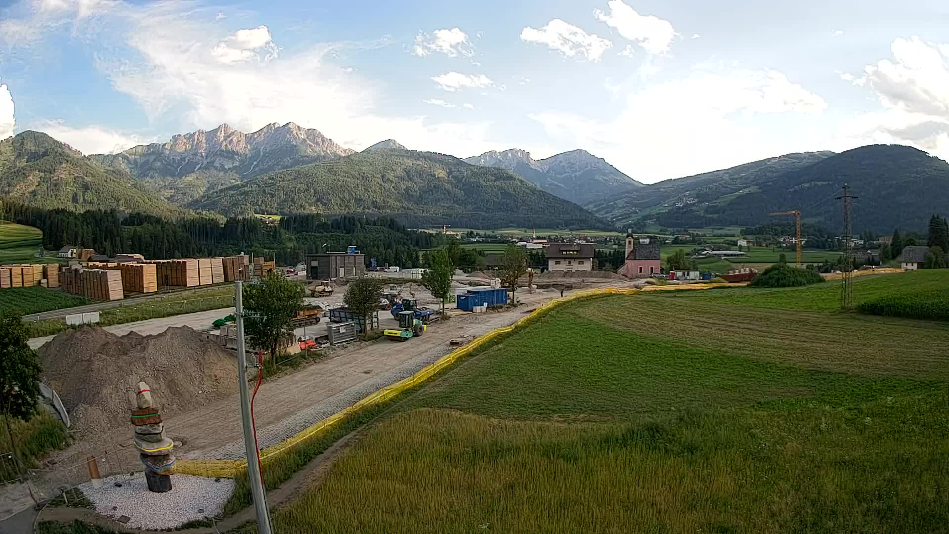 Webcam Rasen / Kronplatz – Live View from the Antholzertal Valley