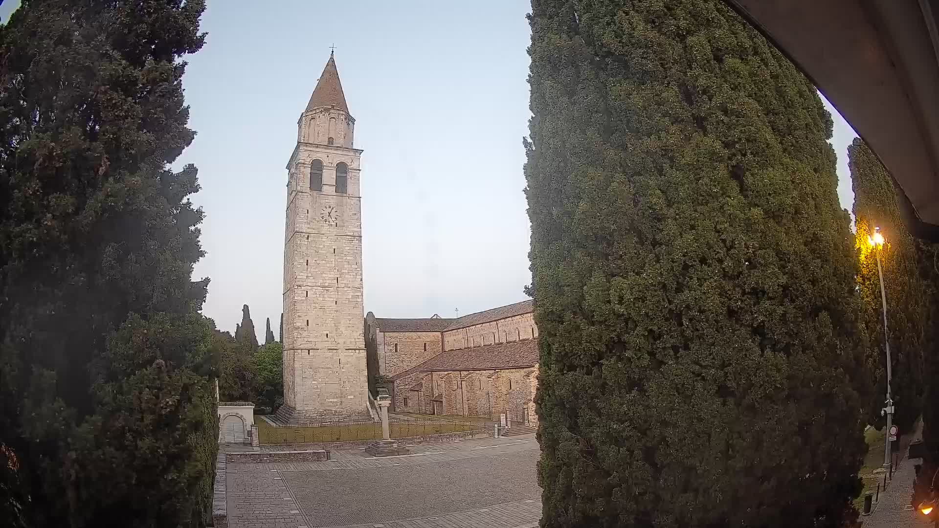 Akvileja – trg Capitolo