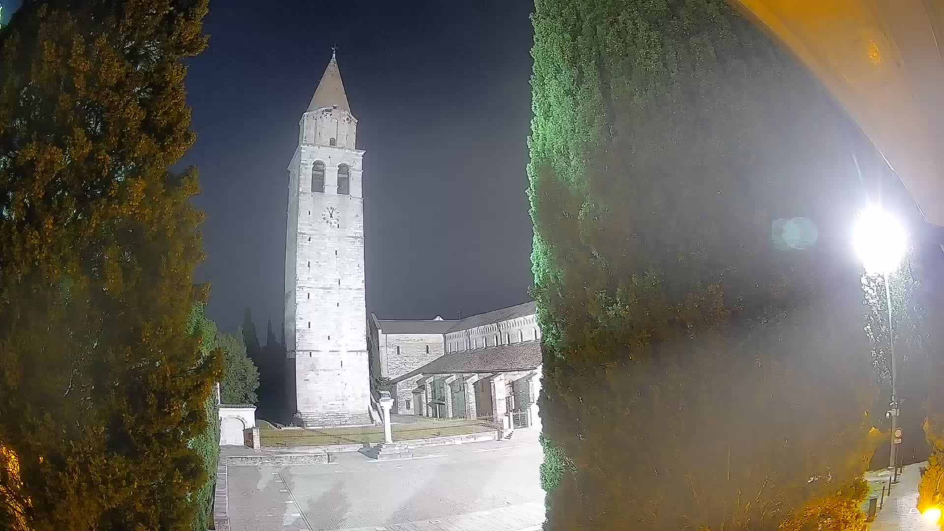 Akvileja – trg Capitolo