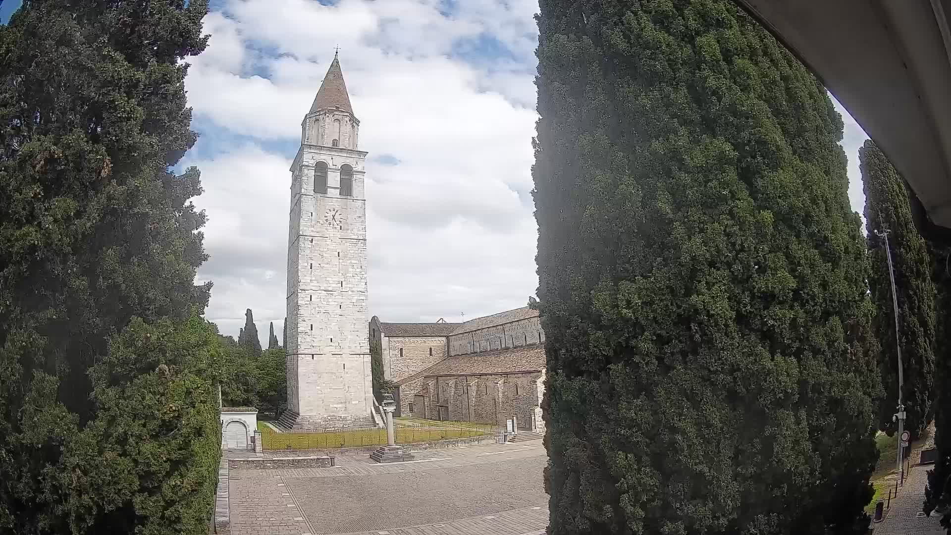 Akvileja – trg Capitolo