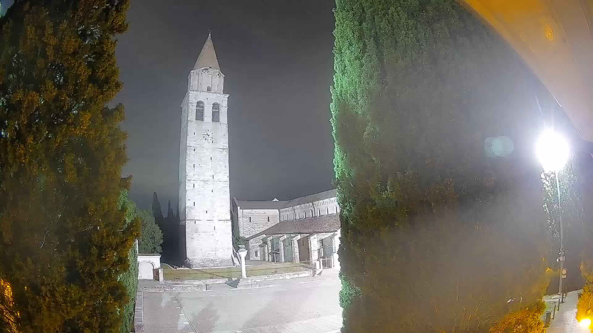Akvileja – trg Capitolo