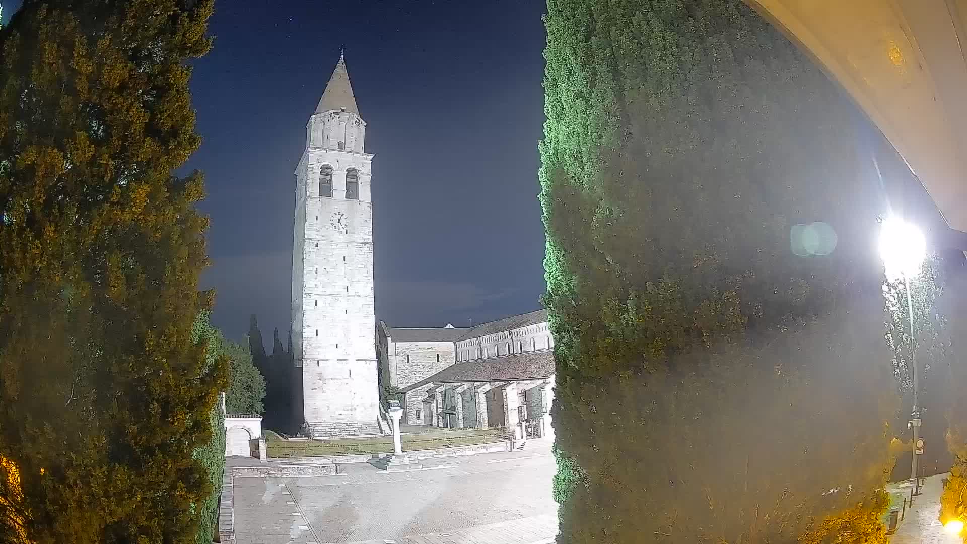 Akvileja – trg Capitolo