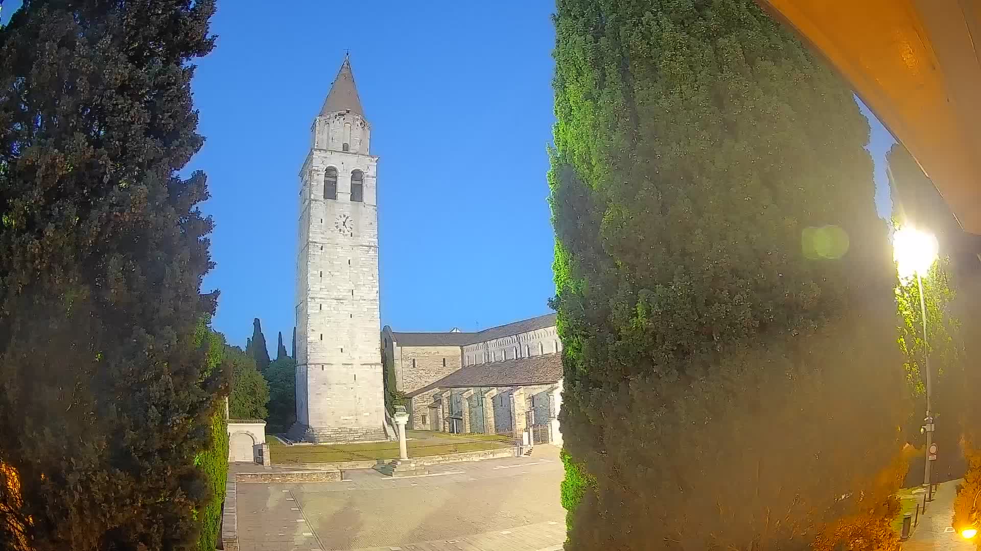 Akvileja – trg Capitolo