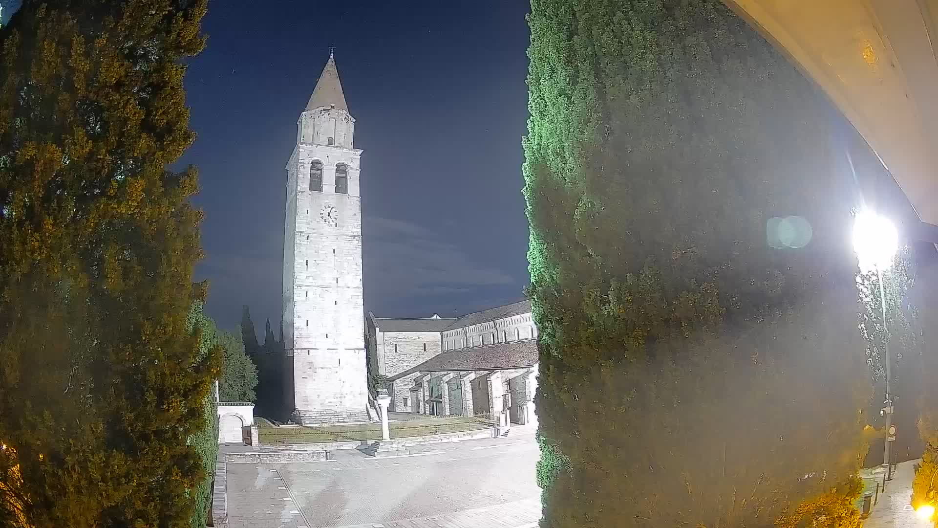 Akvileja – trg Capitolo