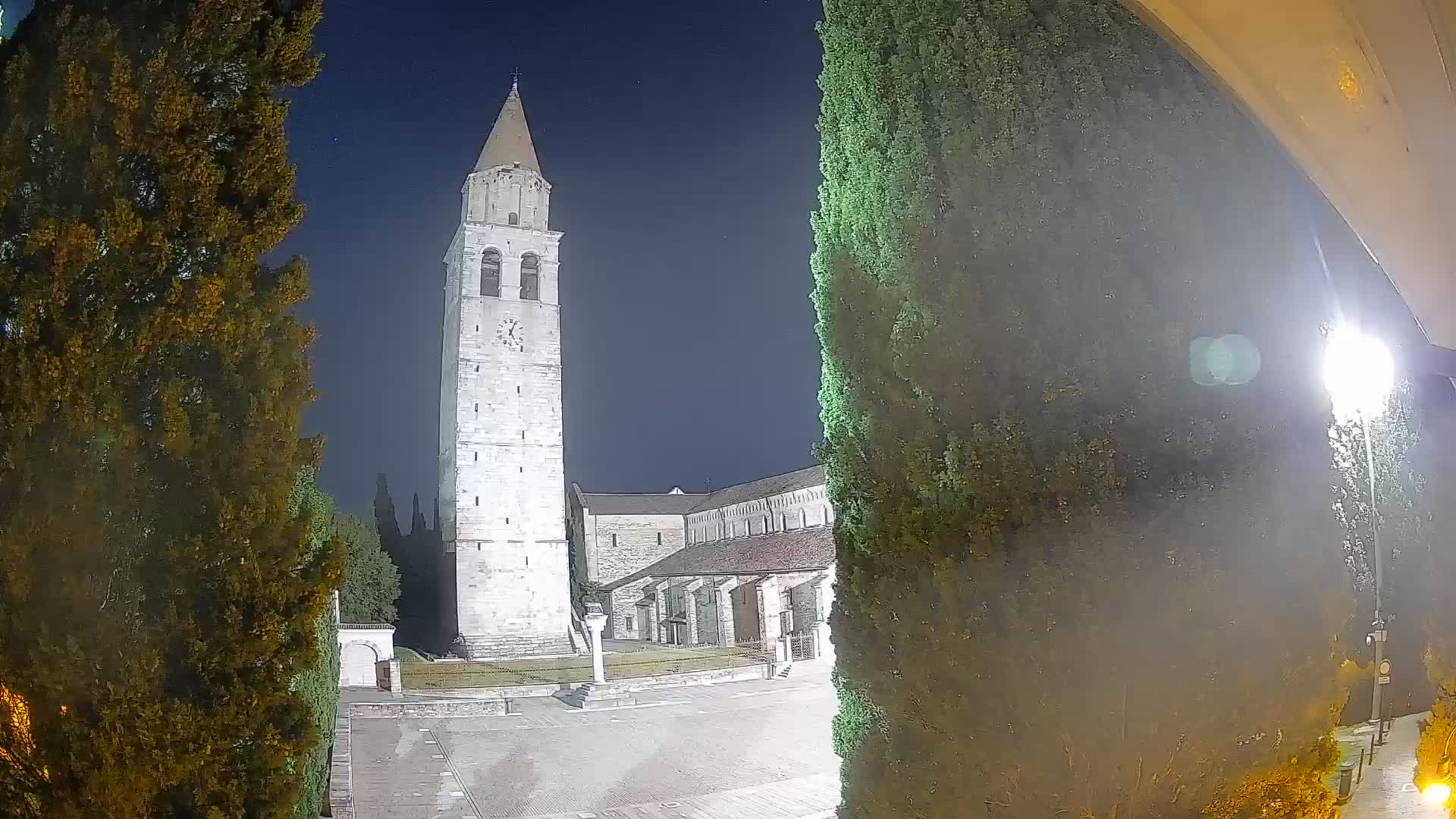 Akvileja – trg Capitolo