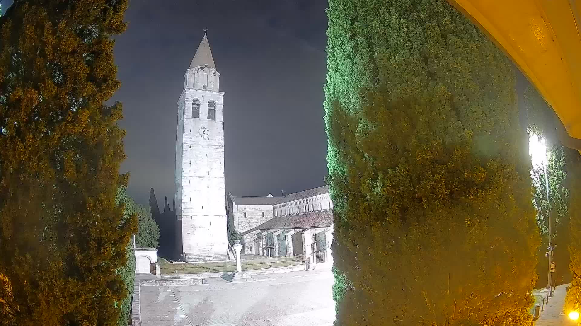 Akvileja – trg Capitolo