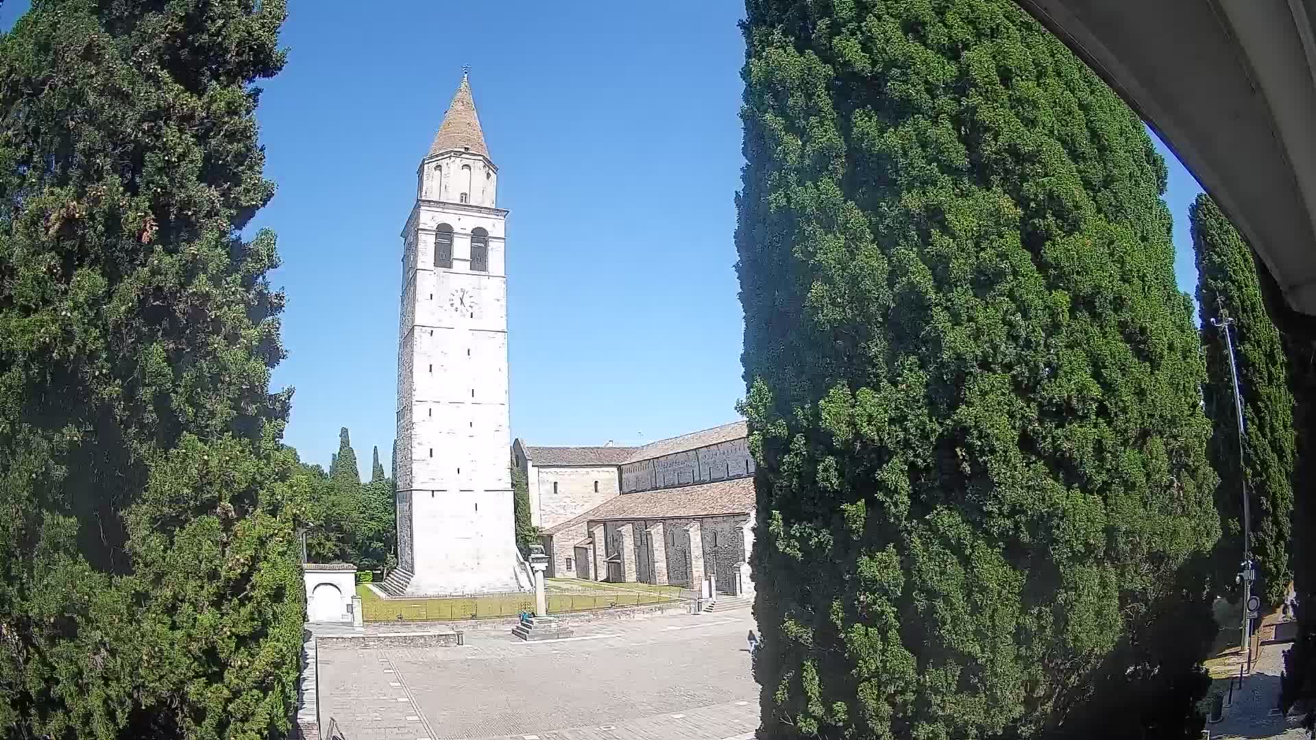 Akvileja – trg Capitolo
