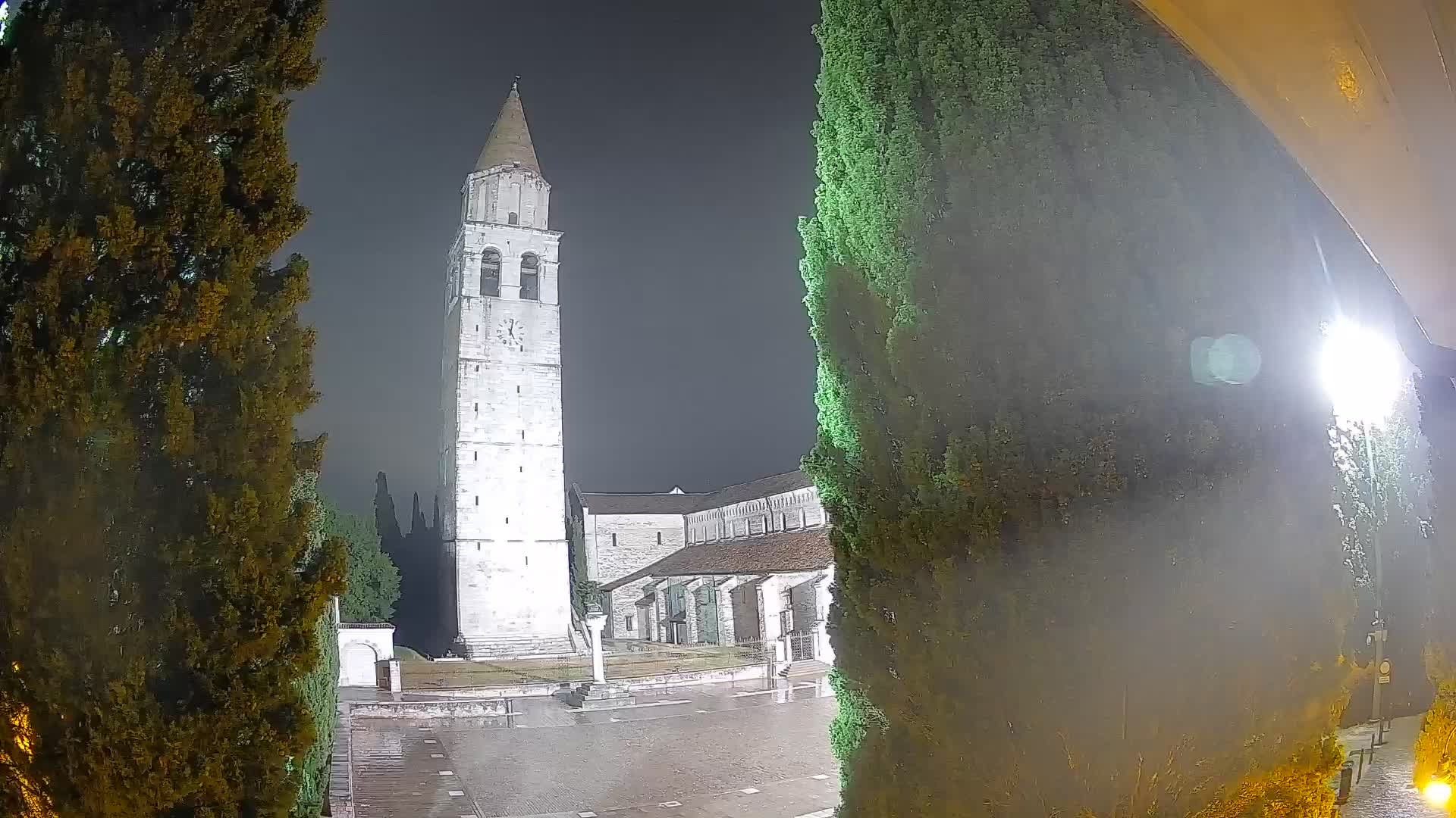 Akvileja – trg Capitolo