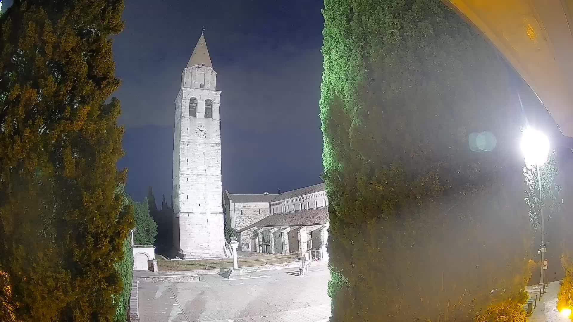 Akvileja – trg Capitolo