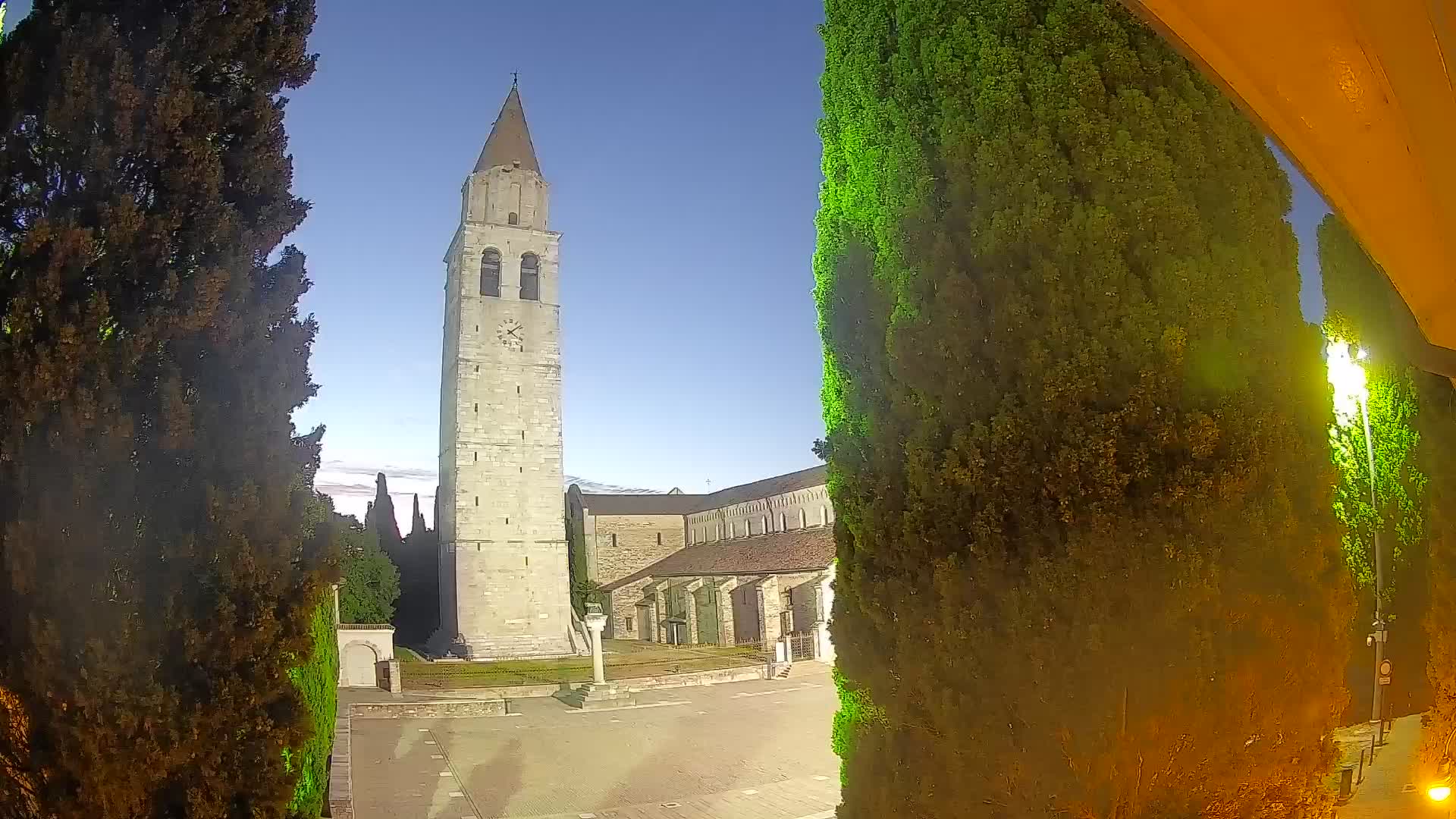 Akvileja – trg Capitolo