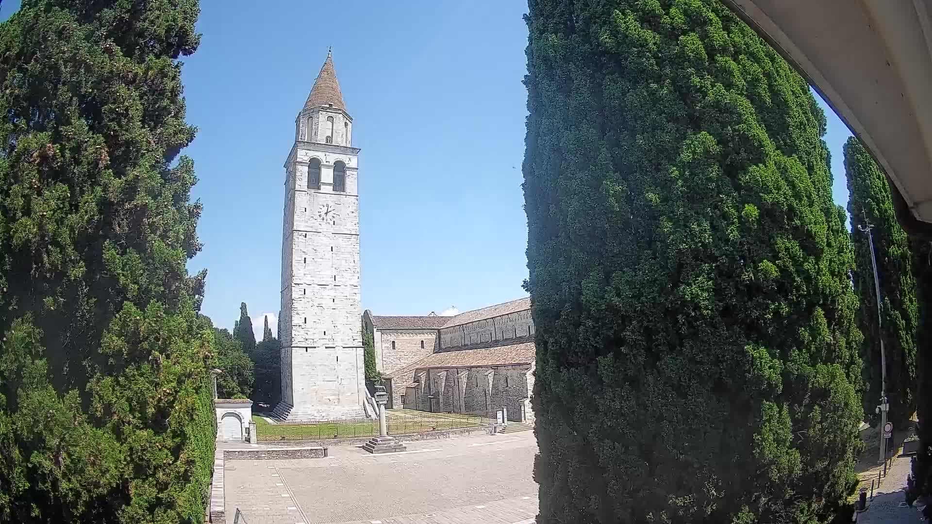 Akvileja – trg Capitolo