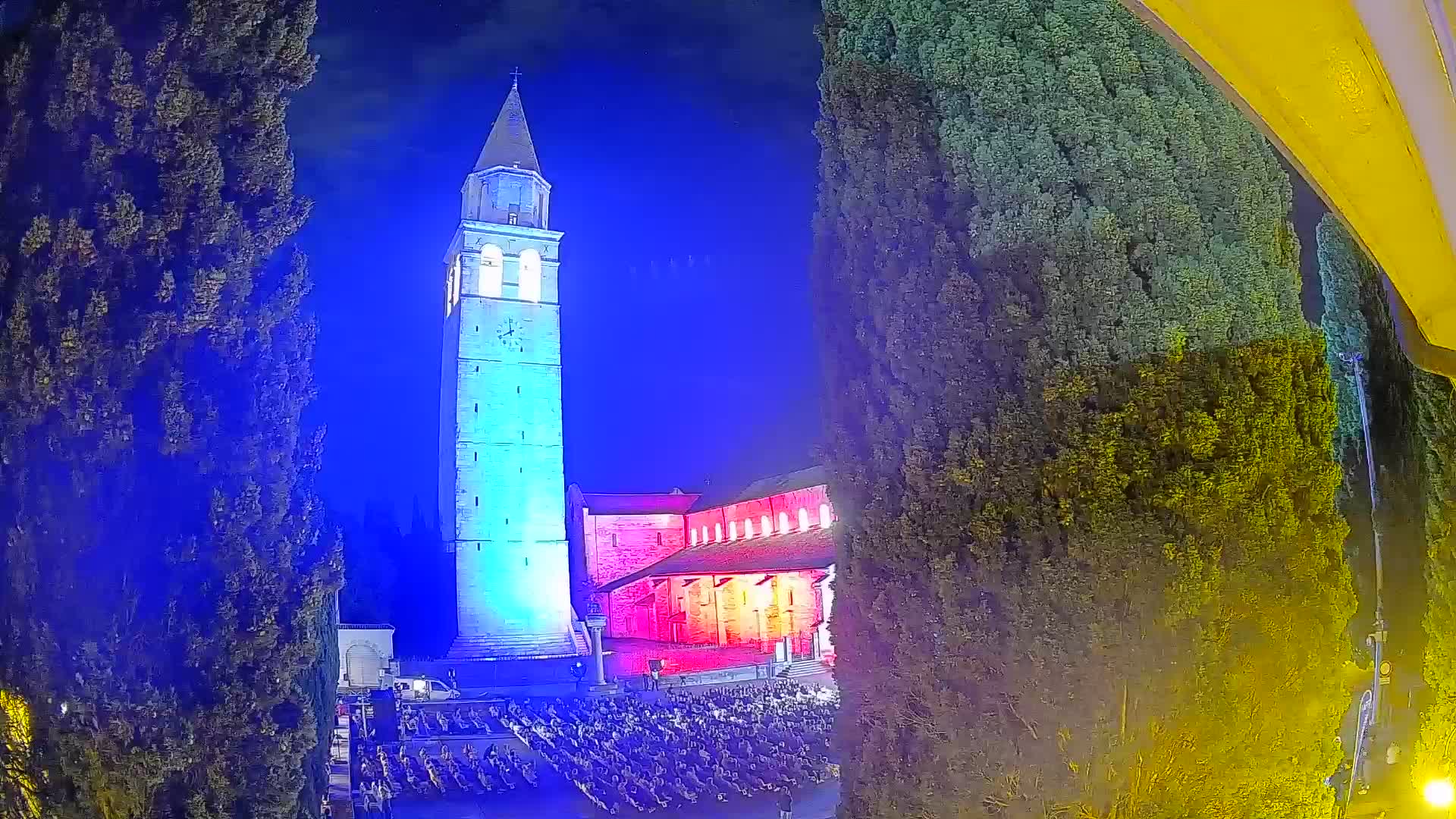 Akvileja – trg Capitolo