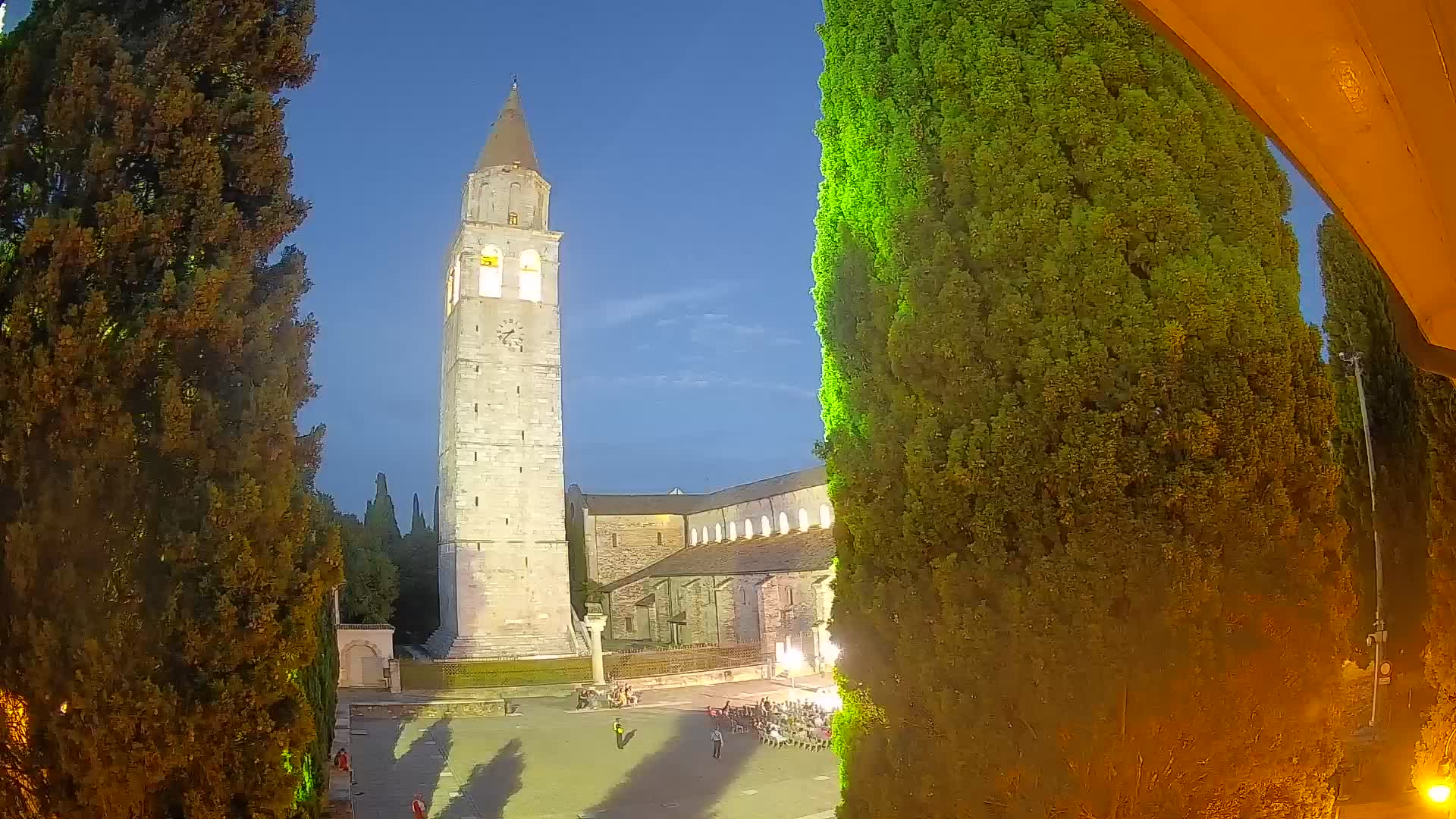 Akvileja – trg Capitolo